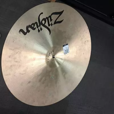 Zildjian A16 2
